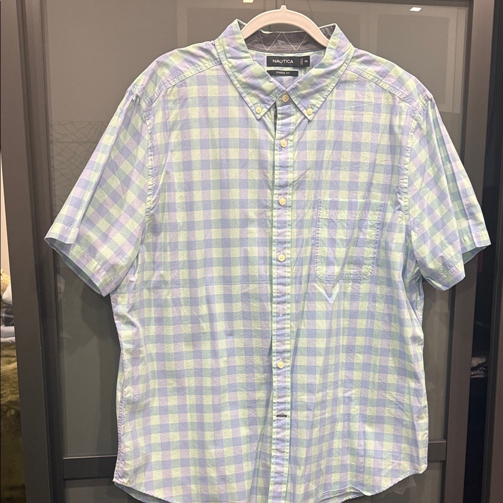 Nautica Men's Pastel Plaid Button-Down Shirt